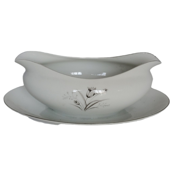 Gravy Sauce Boat Sauciè Bowl Dish Plate Creative Royal Elegance JAPAN - Picture 1 of 9